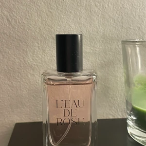 L’EAU DE ROSE - En parfym som luktar starkt av rosor🌹💐