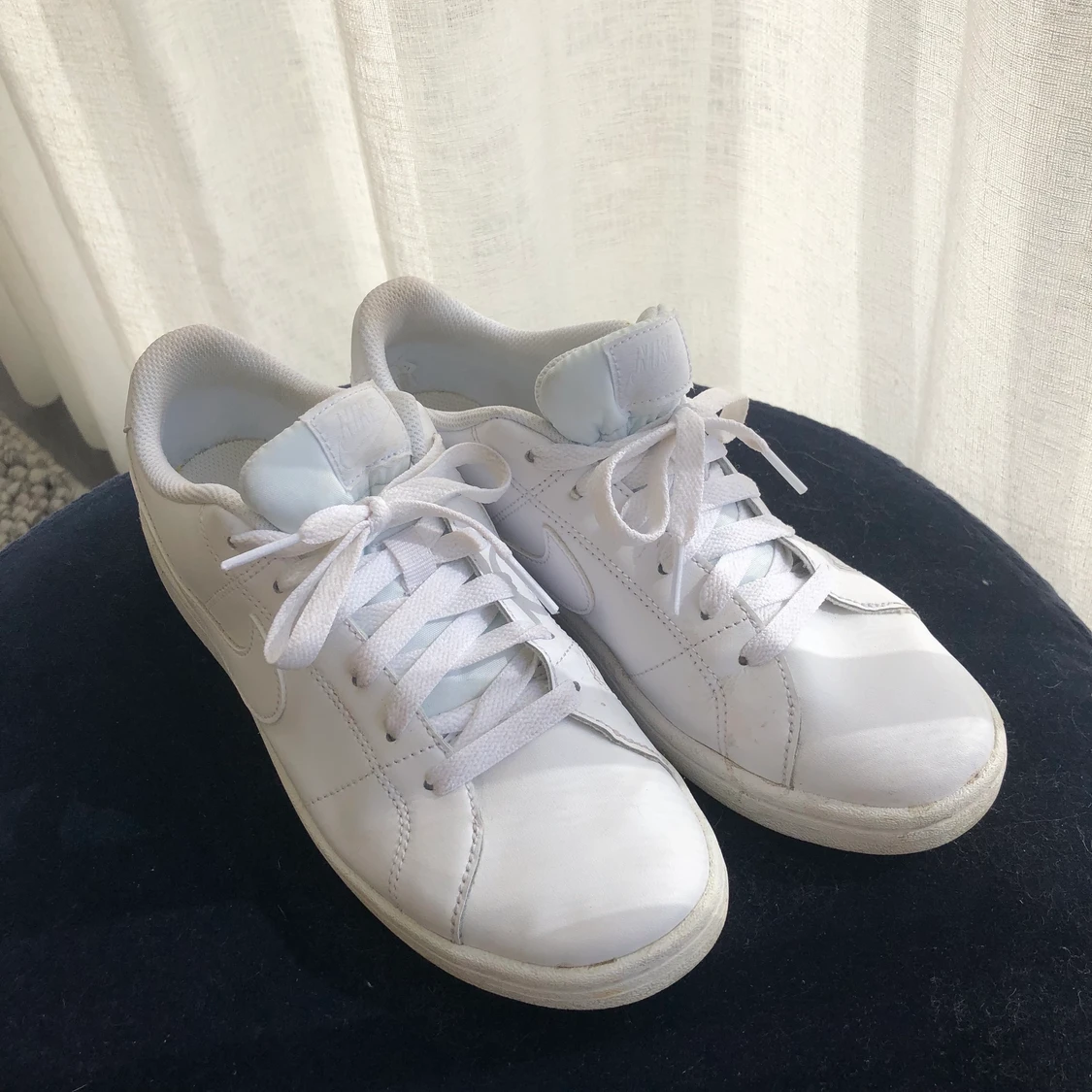 Nike Court Royale  - 90