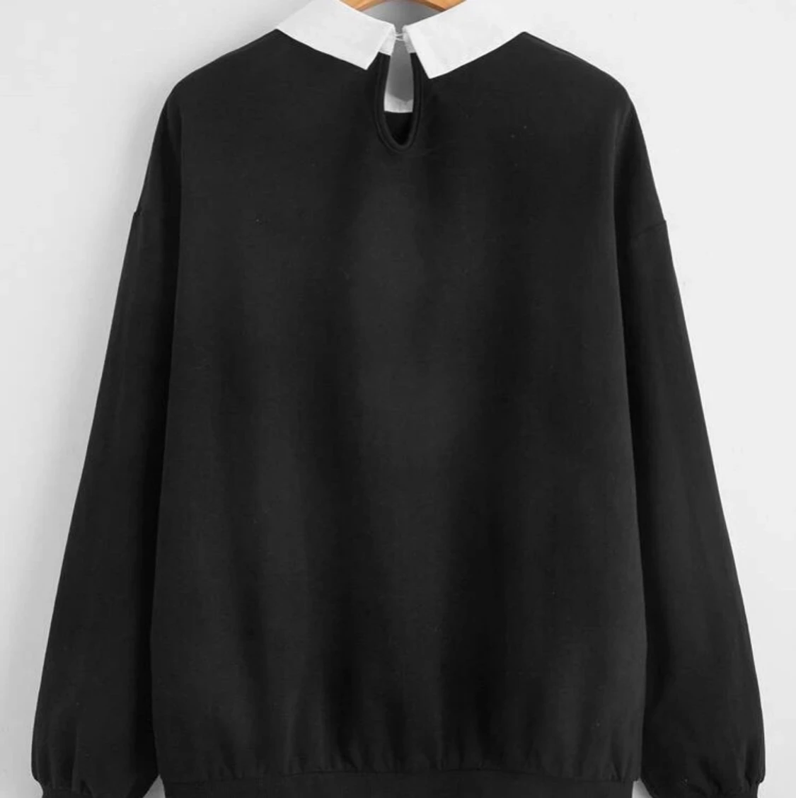 Snygg svart sweatshirt. - 90