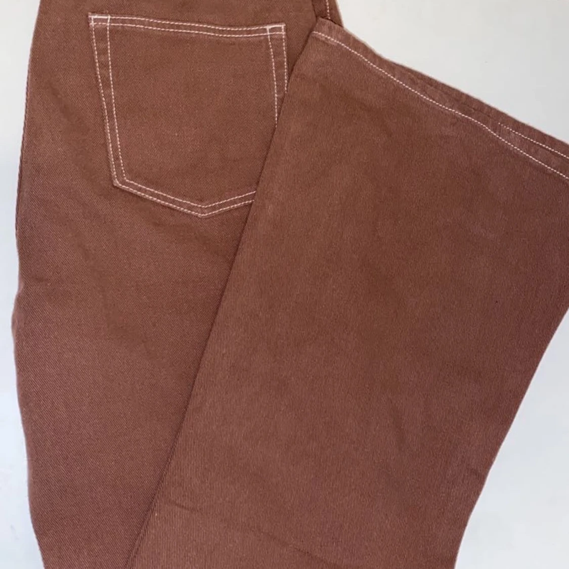 Knapp slätt jeans i storlek L - 91