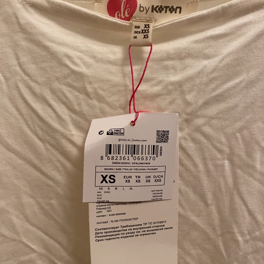 vit topp oanvänd - 90