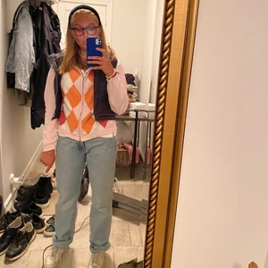 Zip tröja⚡️⚡️ - Säljer denna fina zip tröja då den tyvärr aldrig kommer till användning⭐️🌸