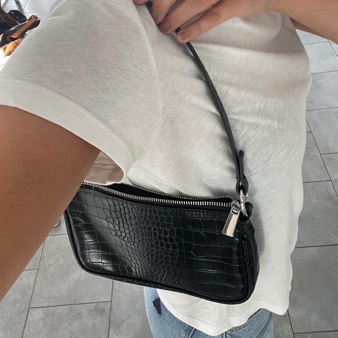 Svart väska! - 90