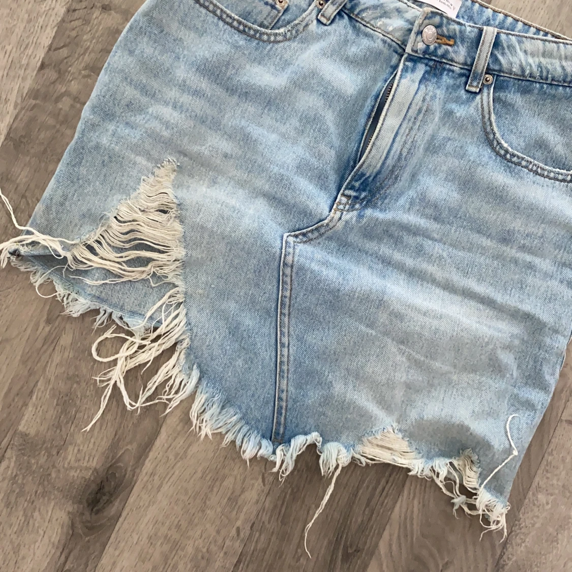 Jeanskjol från ZARA, stl M - 90