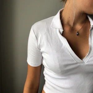 Snygg zara tröja  - Skit snygg zara tröja, använd 2 ggr! Köpt för en månad sedan😍❤️