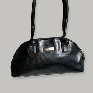 Svart väska - Axelväska 💋💋 gratis frakt