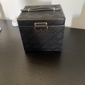 Thomas Sabo smyckeskrin - Thomas Sabo smyckeskrin