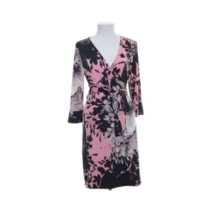 VIP  - Varan är i bra skick och har inga tydliga defekter.