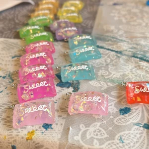 Sweet - Olika färger,3kr st