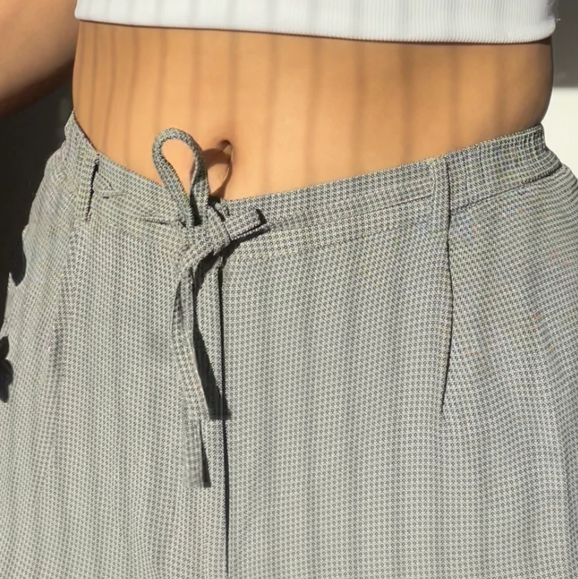 Grå mönstrade kostymbyxor  - 91