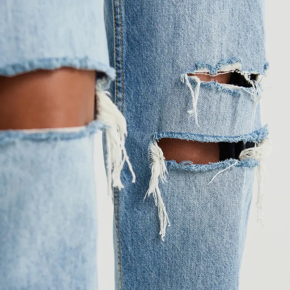 Jeans från Gina tricot i modellen 90’s high waist jeans. Slutsålda. Jeans & Byxor.