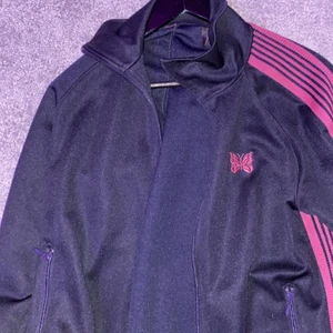 Needles tracktop  - Needles tracktop Size S - Cond 8,5/10 pris 1350kr. Kvitto och tags finns! 