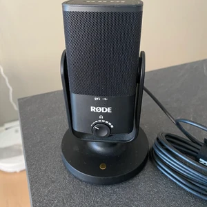 Røde mikrofon NT-USB mini - Røde mikrofon Använd 1 gång den är ny, har inte kartongen tyvärr, ny kostar 1300kr