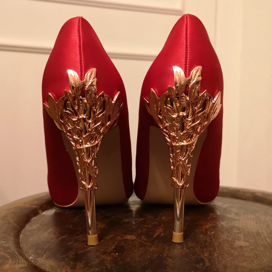 Skor, röd stilettklack - 91