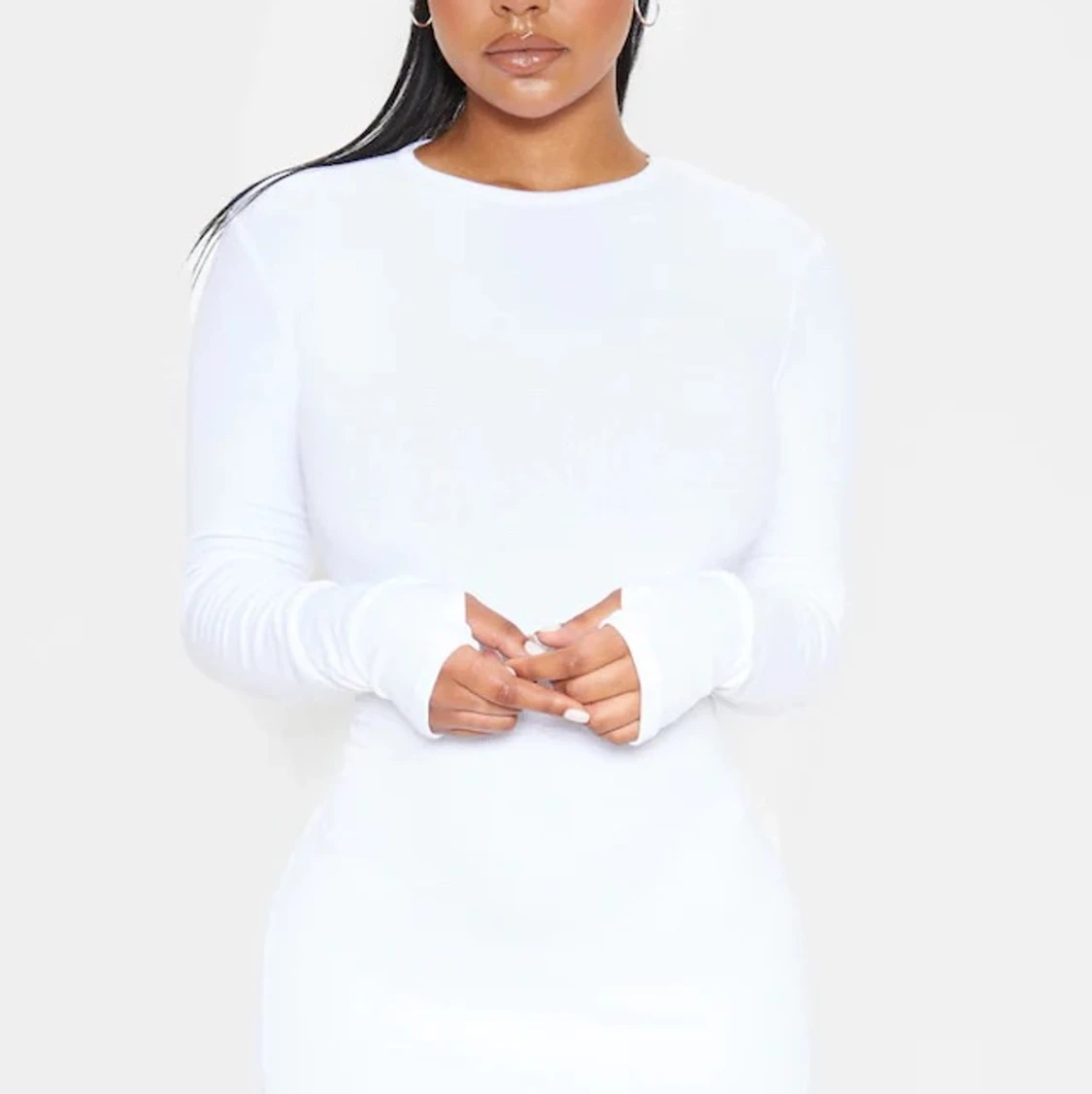 Vit tight PrettyLittleThing klänning