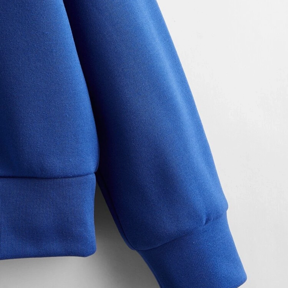 Mörkblå sweatshirt  - 91