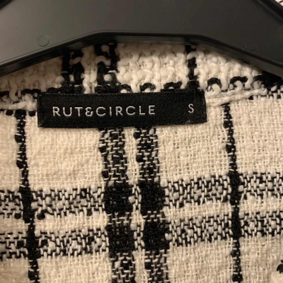 Väst med knappar och skärp  - 91