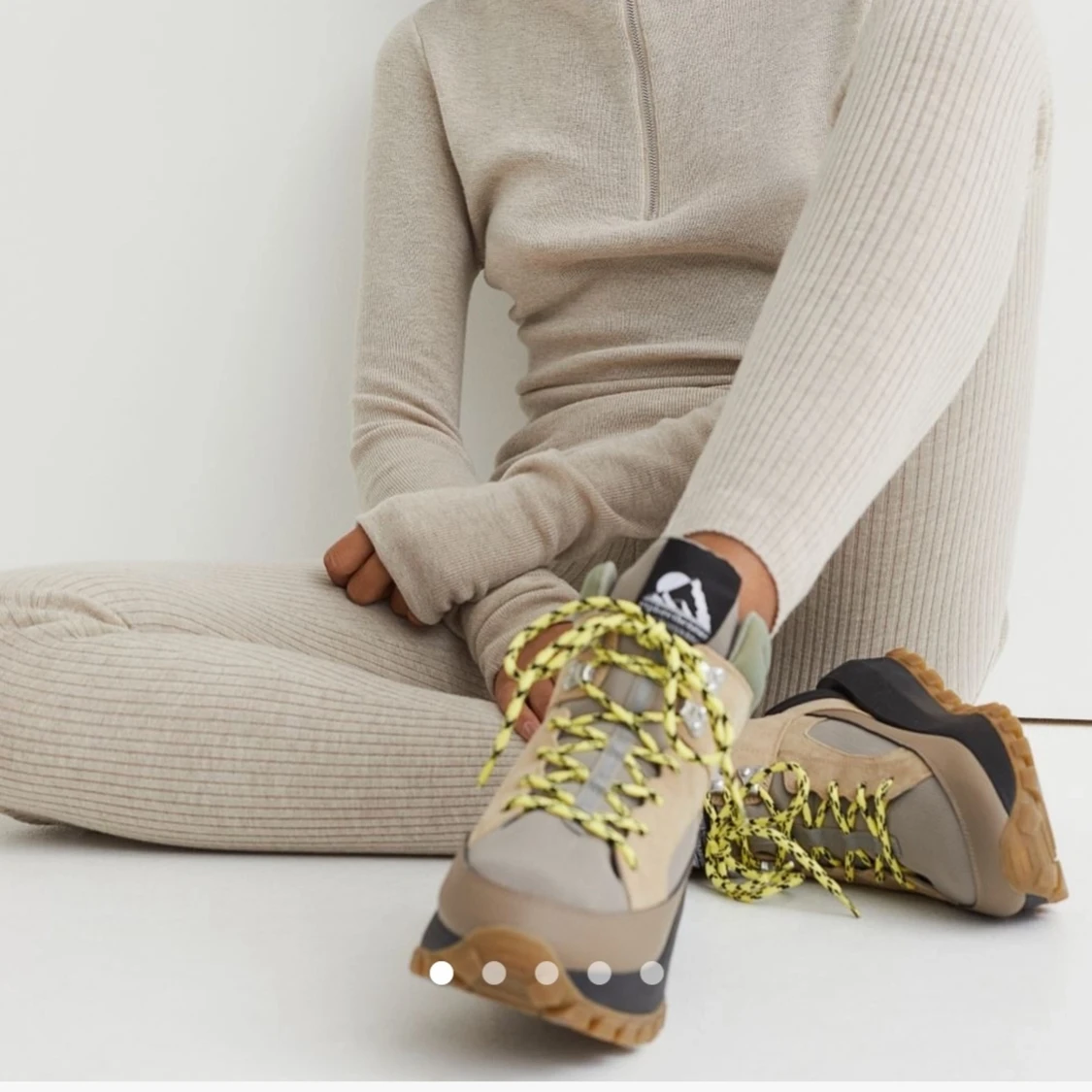 Coola kängor från HM - 90