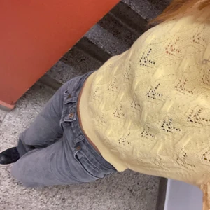 Stickad tröja  - En super fin stickad tröja från asos i en gul färg