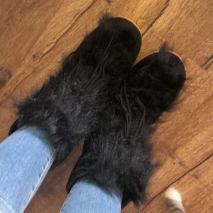 Boots - Säljer dessa coola boots, storlek 40. 