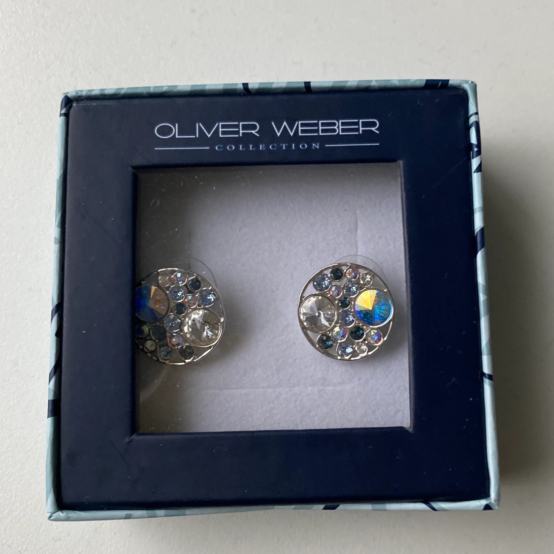 Oliver Weber Earings w Swarowski Diamond - 90