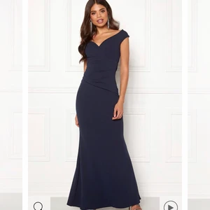 Klänning  - Ny klänning från bubbleroom 