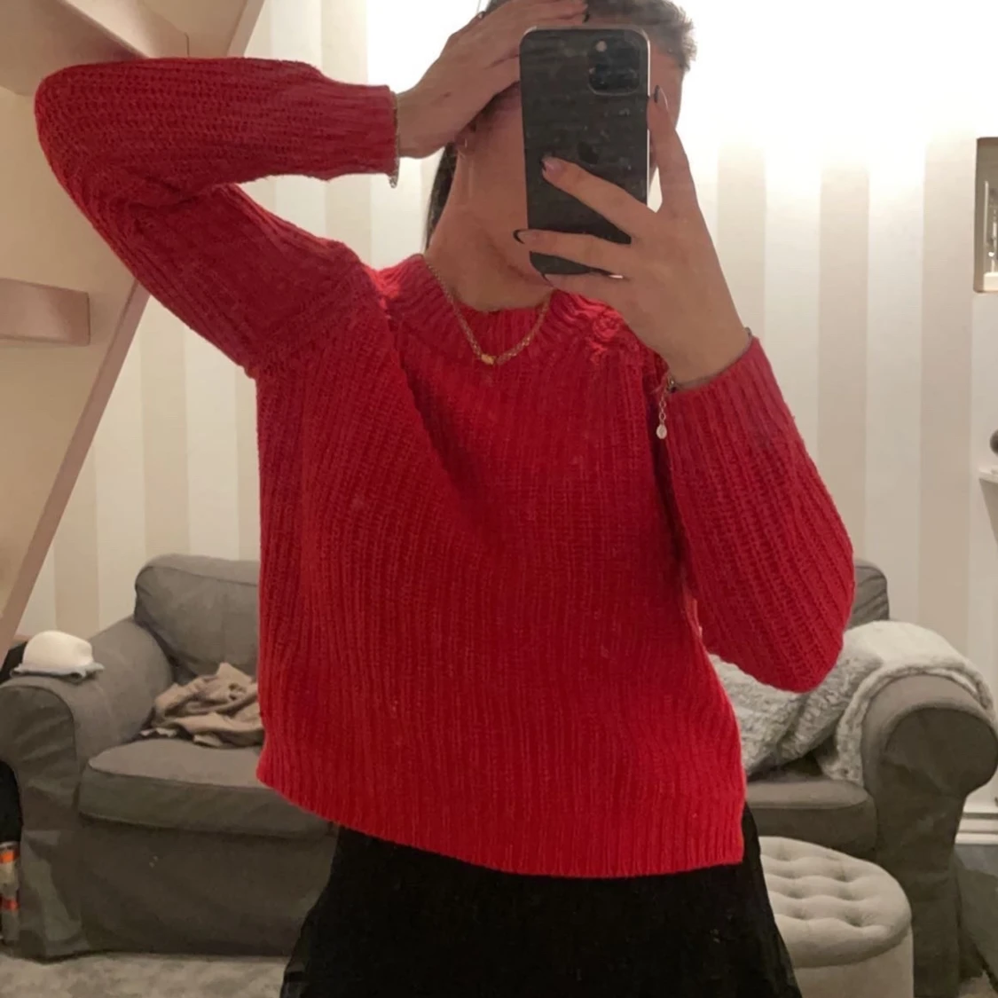 Röd stickad tröja - 90