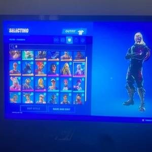 Fortnite konto  - 127 skins 107 backbling 107 danser 108 pickax 