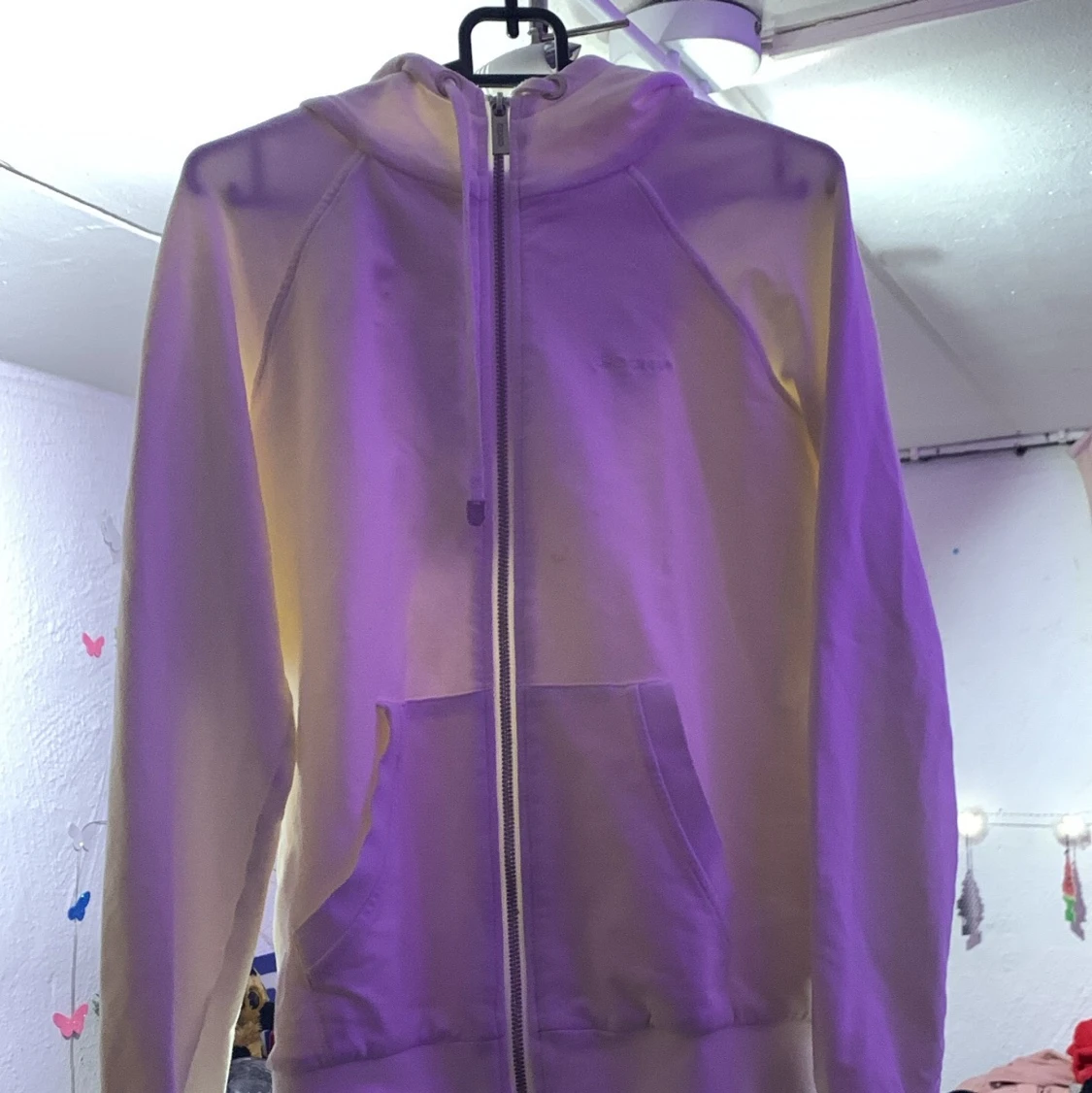 Vit tränings kofta med dragkedja