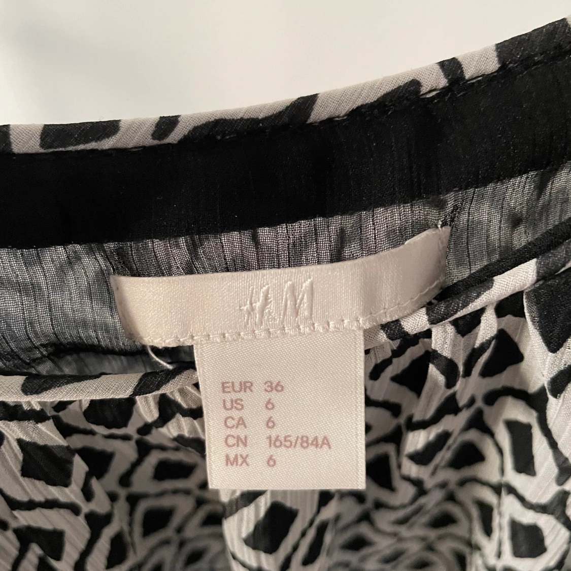 Mönstrigt linne i storlek S - 91