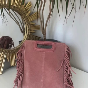 Superfin maje väska!!! - Kollar intresset för denna superfina väskan från maje säljes då jag ska skaffa en annan 💗💗💗 