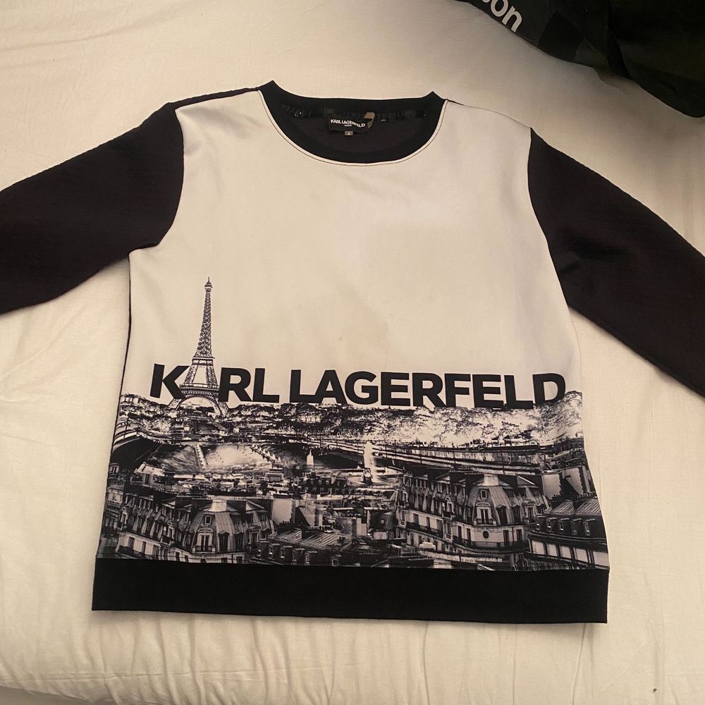 Karl Lagerfeld tröja (Herr) | Plick Second Hand