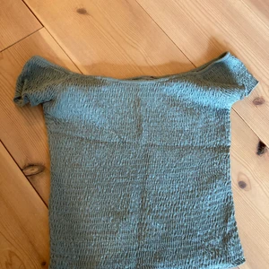 Off shoulder  - Topp hm