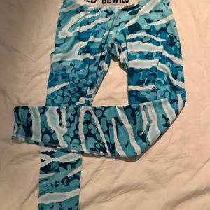 Träningstights, LAPP KVAR - Oanvända träningstights från BEWILD!