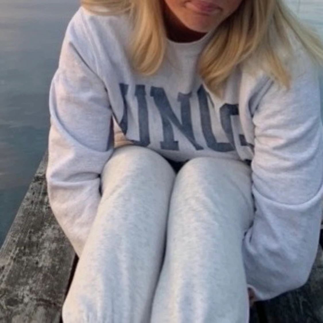 Champion ljusgrå vintage sweatshirt - 90