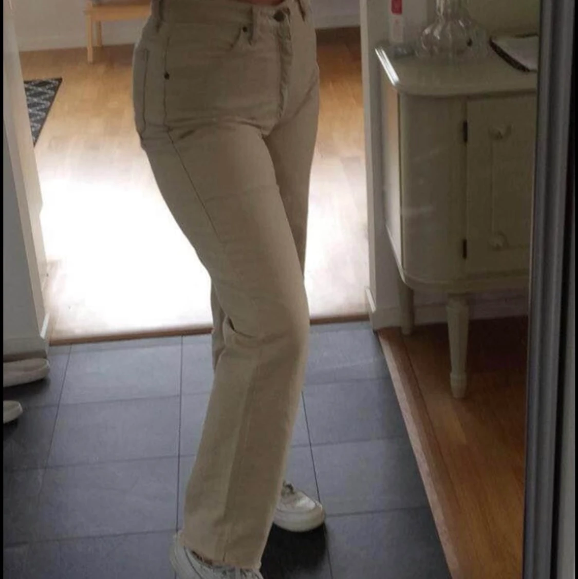 Lee jeans i storlek 32/34 (men är som M)