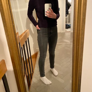 Svarta jeans - Svarta skinny jeans från Lindex, använt fåtal gånger. Storlek 36. 💗