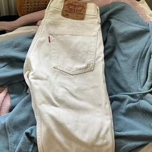 Levis 501 - Levis 501 i storlek 26 300kr