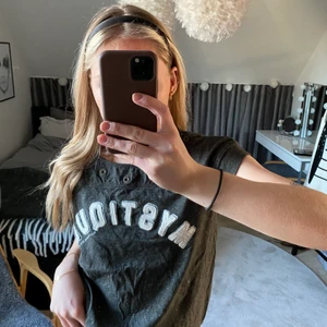 T-shirt - Cool t-shirt från Scotsh & Soda💘