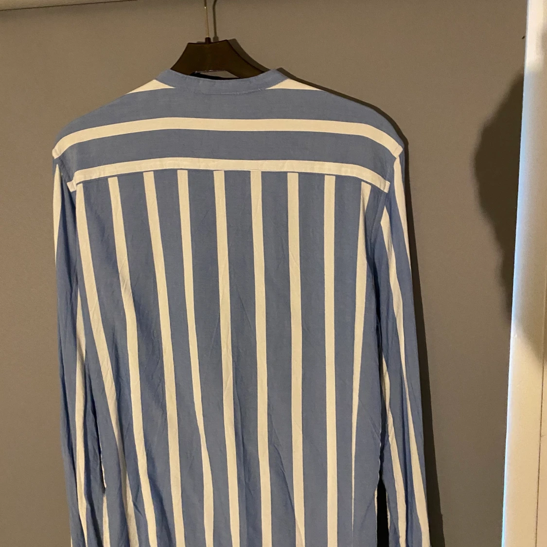 Snygg skjorta från Bershka  - 90