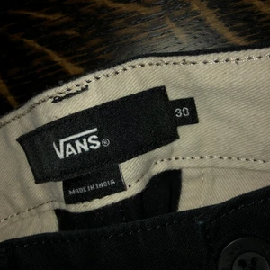 Vans cargobyxa strl 30 - Pösiga i strl så kan även användas som lite större än 30 