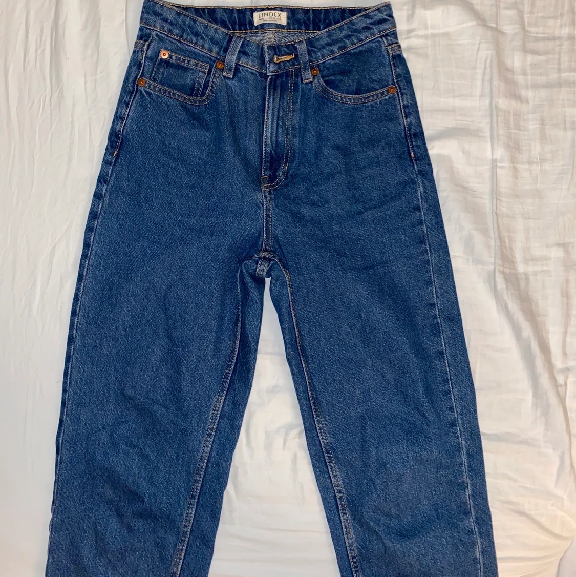 Oanvända Lindex jeans storlek 34 - 90