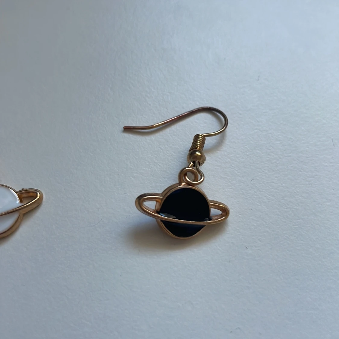 Shein örhängen planeter! - 91