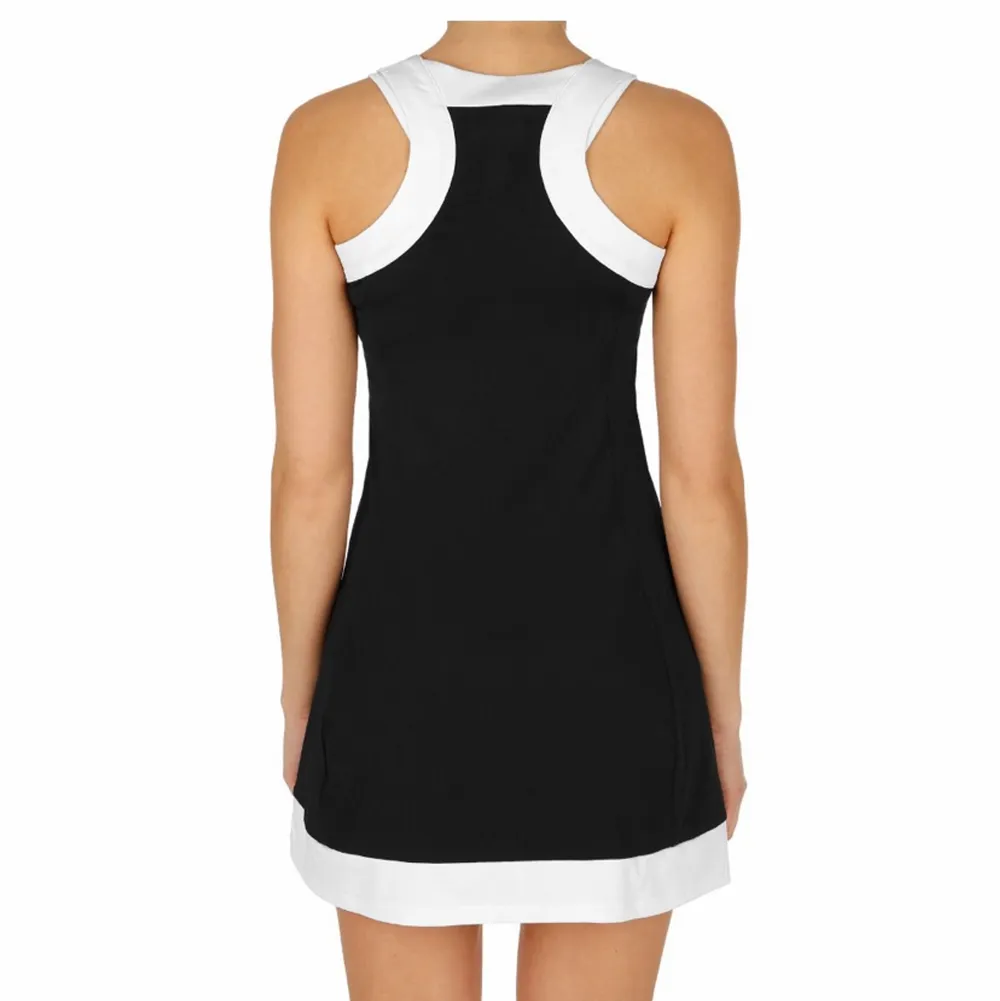 Tennisklänning från Sergio Tacchini i storlek S. Använd en gång så i mycket bra skick. Jag är 173 cm för referens 😊 (köpare betalar frakt). Klänningar.
