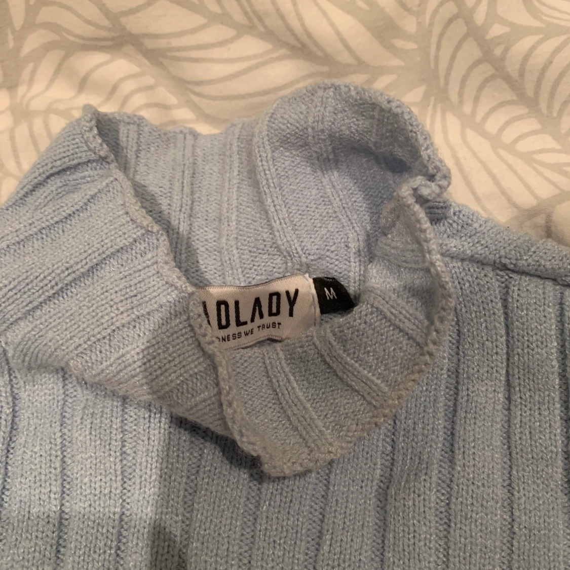 Tajt stickad tröja från madlady strl M - 90