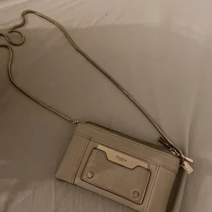 Väska - Som ny