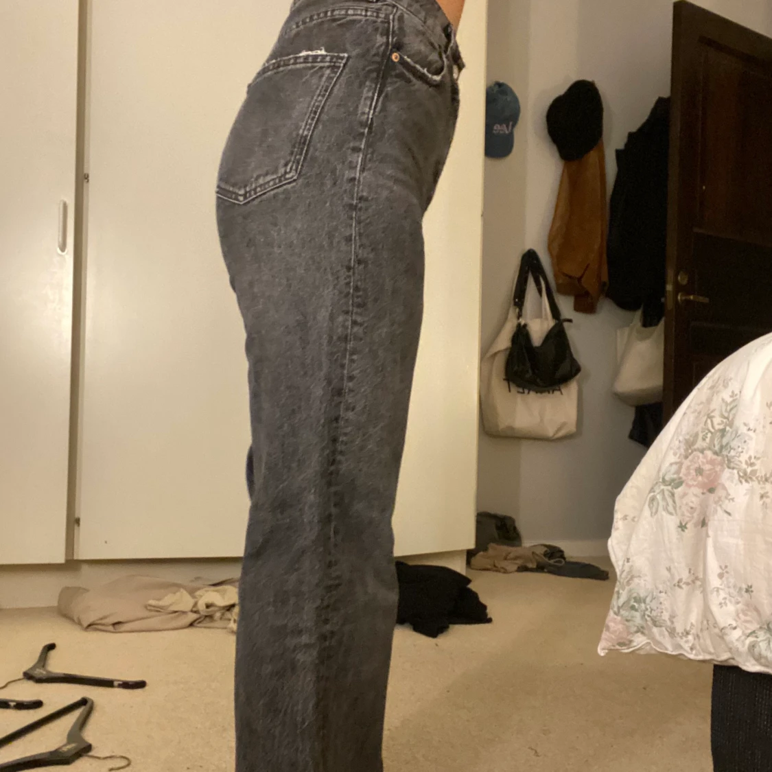 Zara 90-s wide jeans  - 90