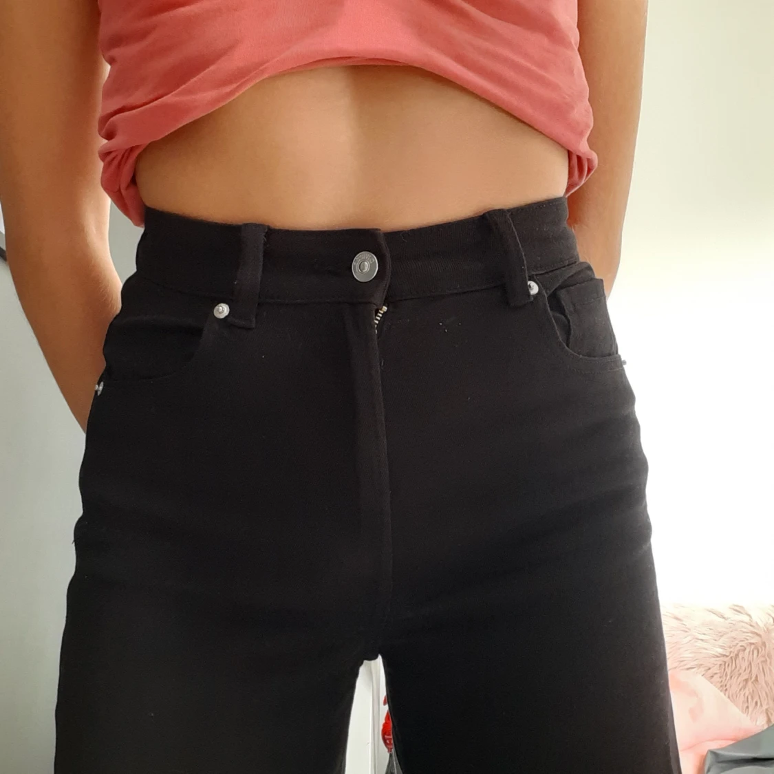 Svarta byxor  - 91
