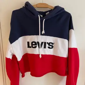 Cropped hoodie, price can be negotiated 