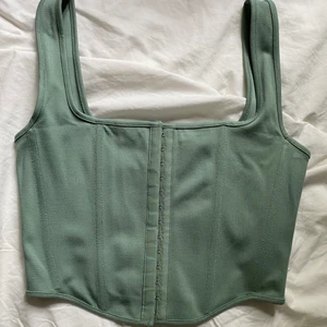 Korsett topp - Superfin korsetttopp från bik bok som inte kommer till användning :)